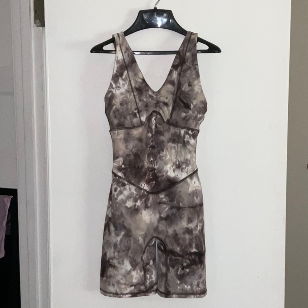Workout romper with scrunch detail